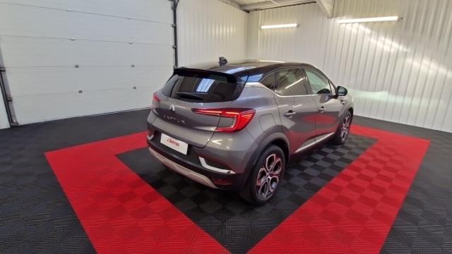 Renault Captur image 2