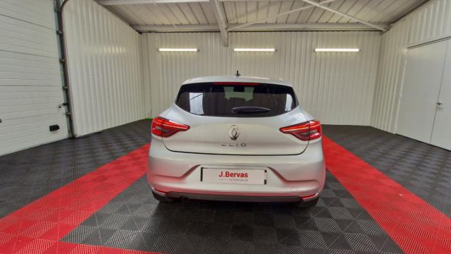 Renault Clio image 6