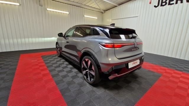 Renault Mégane E-Tech image 6