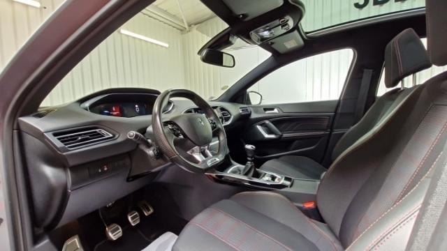 Peugeot 308 image 3