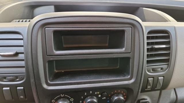 Renault Trafic image 3