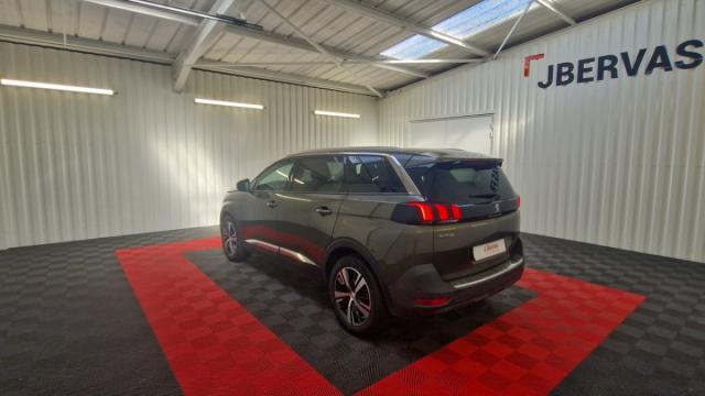 Peugeot 5008 image 6