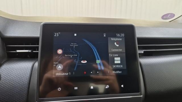 Renault Clio image 2