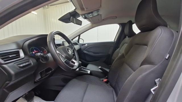 Renault Clio image 9