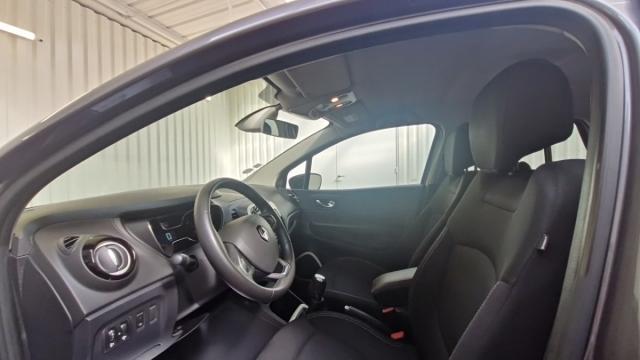 Renault Captur image 2