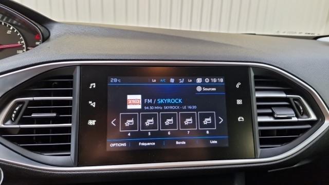 Peugeot 308 image 6