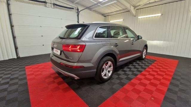 Audi Q7 image 8