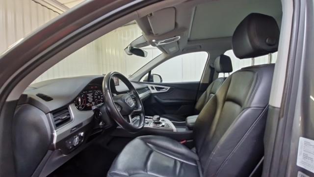 Audi Q7 image 2