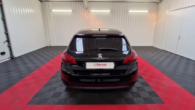 Peugeot 308 image 2