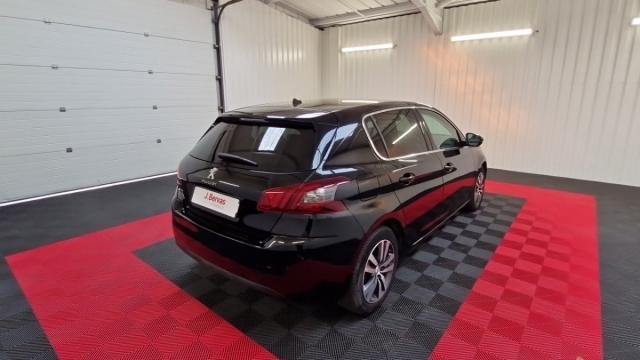 Peugeot 308 image 3