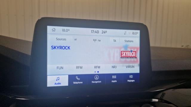 Ford Kuga image 1