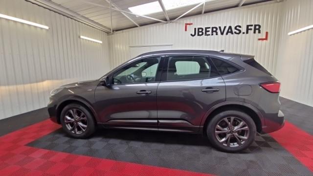 Ford Kuga image 3
