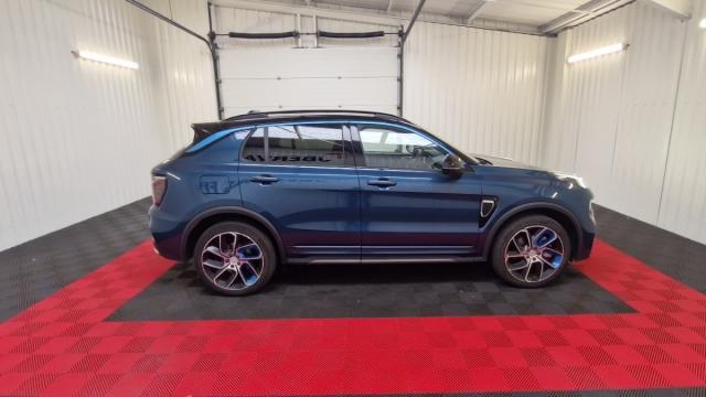 Lynk & Co 01 image 9