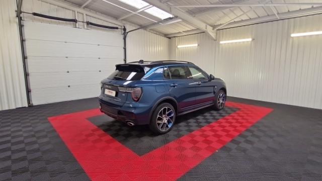 Lynk & Co 01 image 2