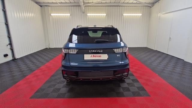 Lynk & Co 01 image 7