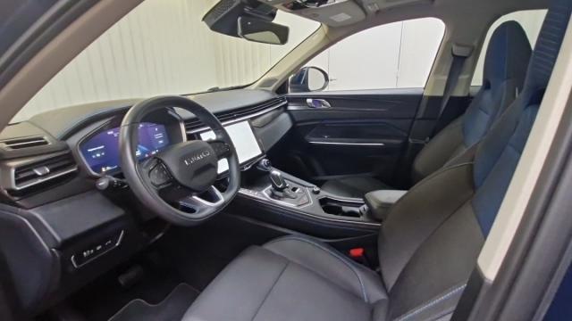 Lynk & Co 01 image 1