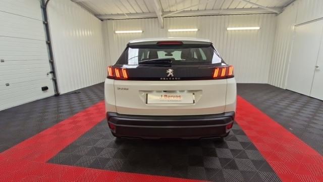 Peugeot 3008 image 3