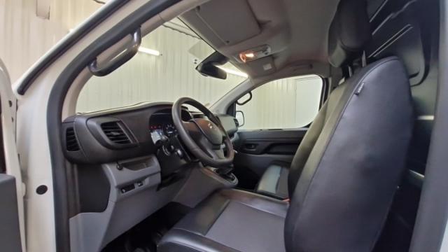 Citroen Jumpy image 2