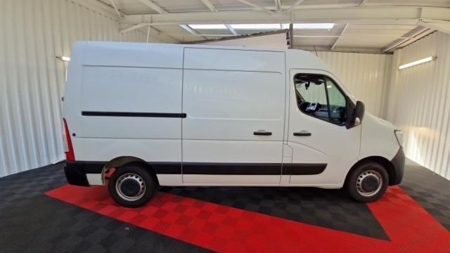 Renault Master image 8