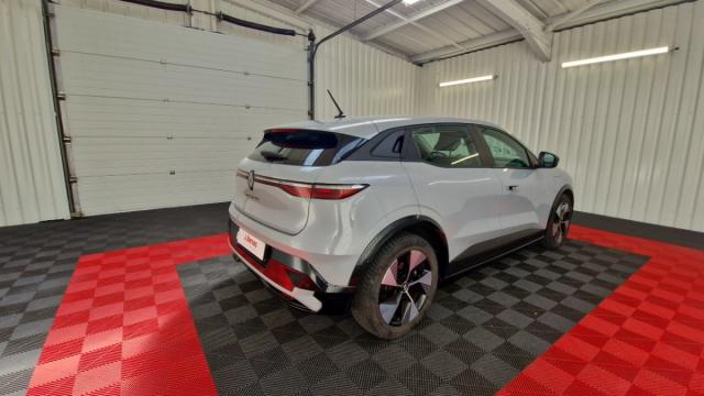 Renault Mégane E-Tech image 9