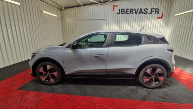 Renault Mégane E-Tech image 8