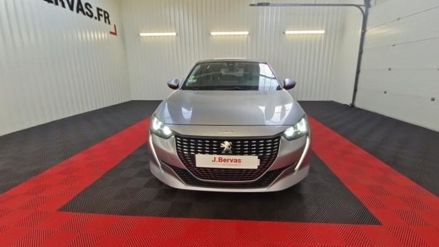 Peugeot 208 image 8