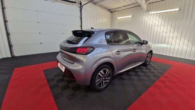 Peugeot 208 image 2