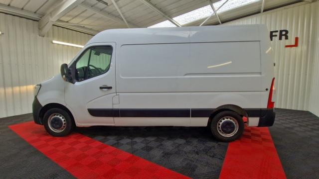Renault Master image 2