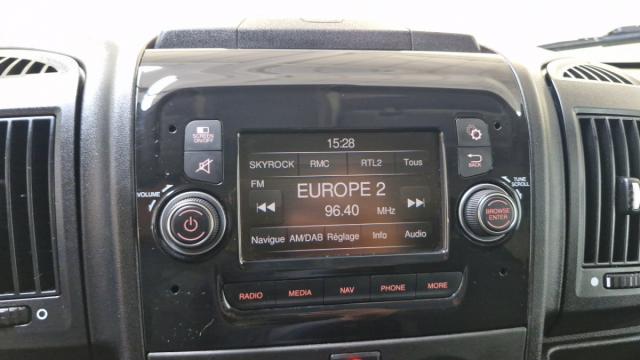 Peugeot Boxer image 2