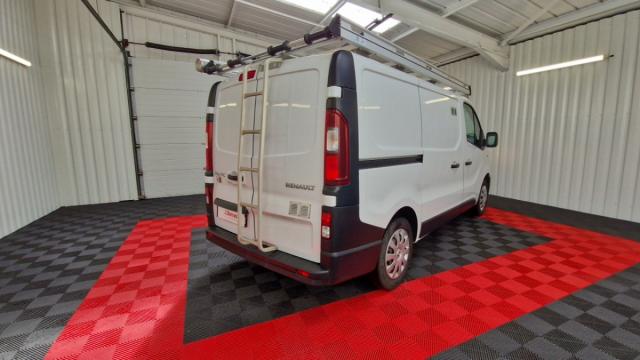 Renault Trafic image 4