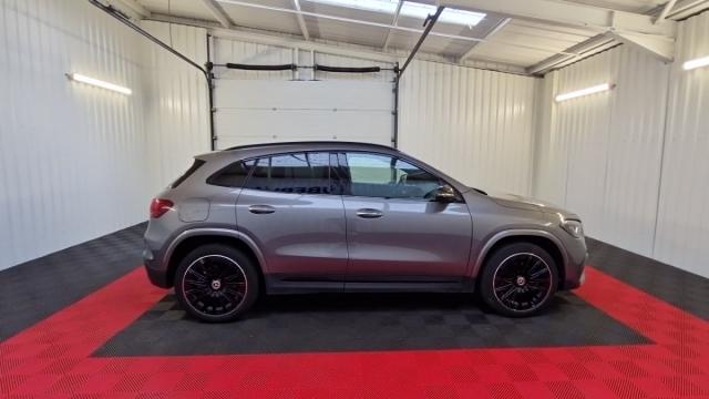Mercedes Benz Gla image 7