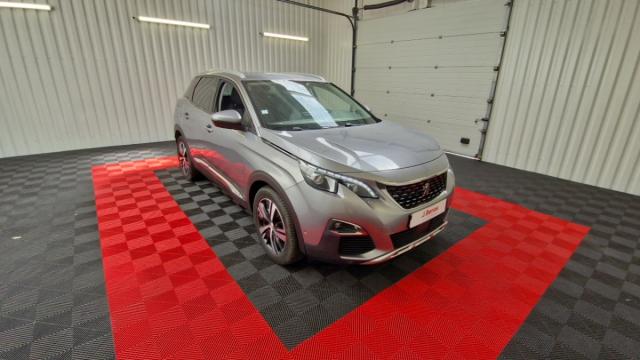 Peugeot 3008 image 2
