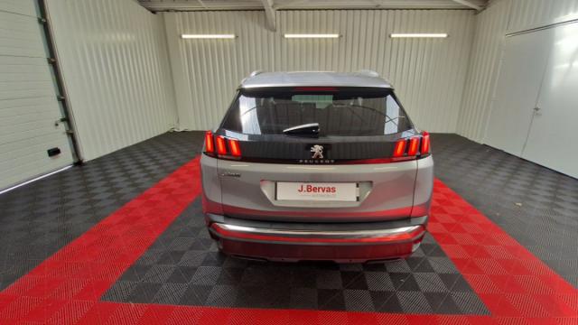 Peugeot 3008 image 1