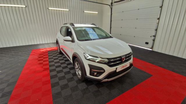 Dacia Sandero image 1