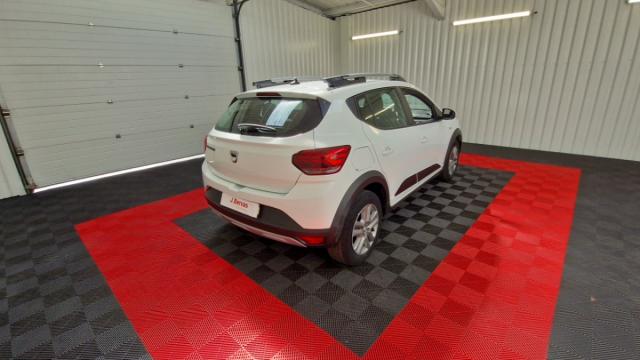 Dacia Sandero image 2