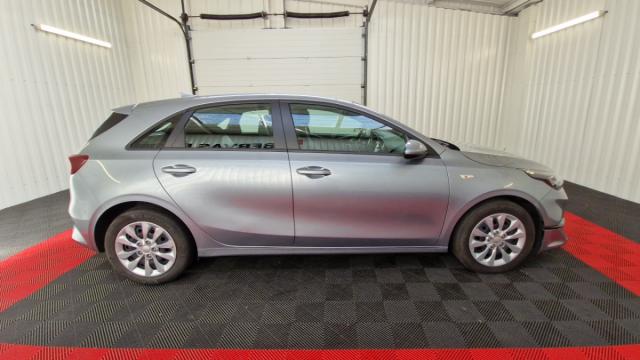 Kia Ceed image 7