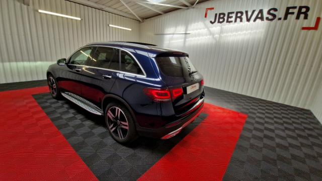 Mercedes Benz Glc image 9