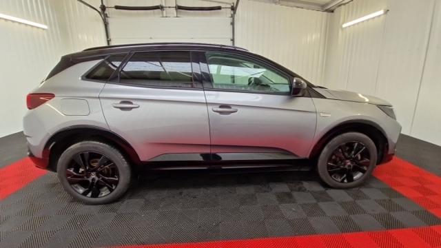 Opel Grandland image 2