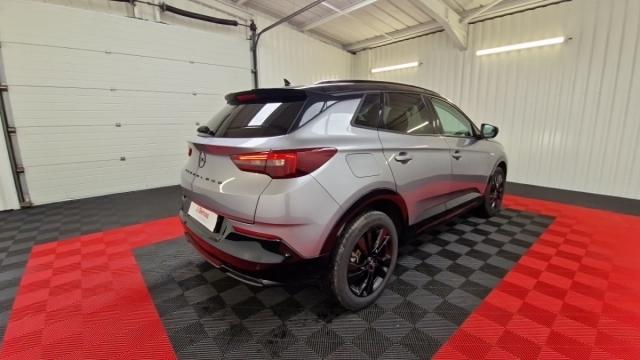 Opel Grandland image 8