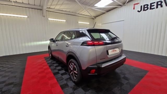 Peugeot 2008 image 8