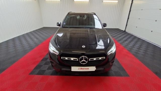 Mercedes Benz Gla image 5
