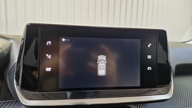 Peugeot 2008 image 4