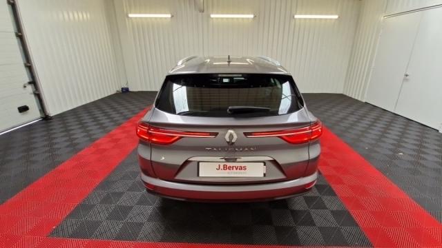 Renault Talisman Estate image 2