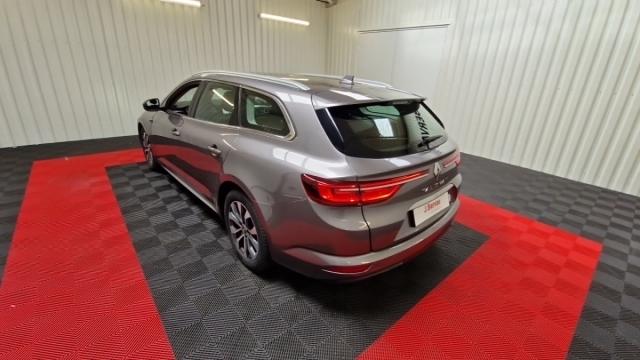 Renault Talisman Estate image 3