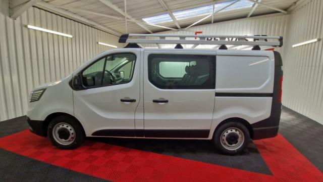 Renault Trafic image 9
