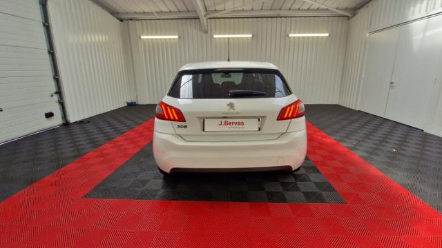 Peugeot 308 image 5