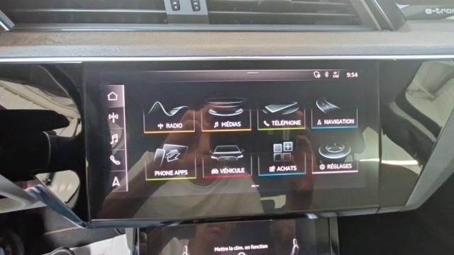 Audi E-Tron image 6