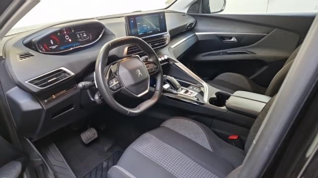 Peugeot 3008 image 3