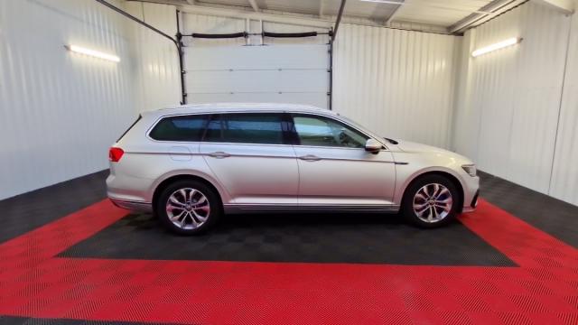 Volkswagen Passat Sw image 5