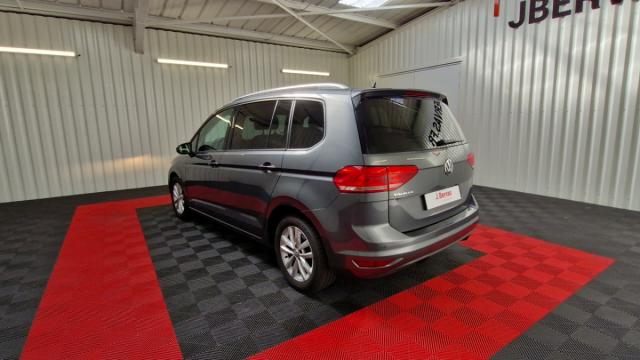 Volkswagen Touran image 9